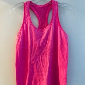 Lululemon Swiftly Tech Tank - Size 6